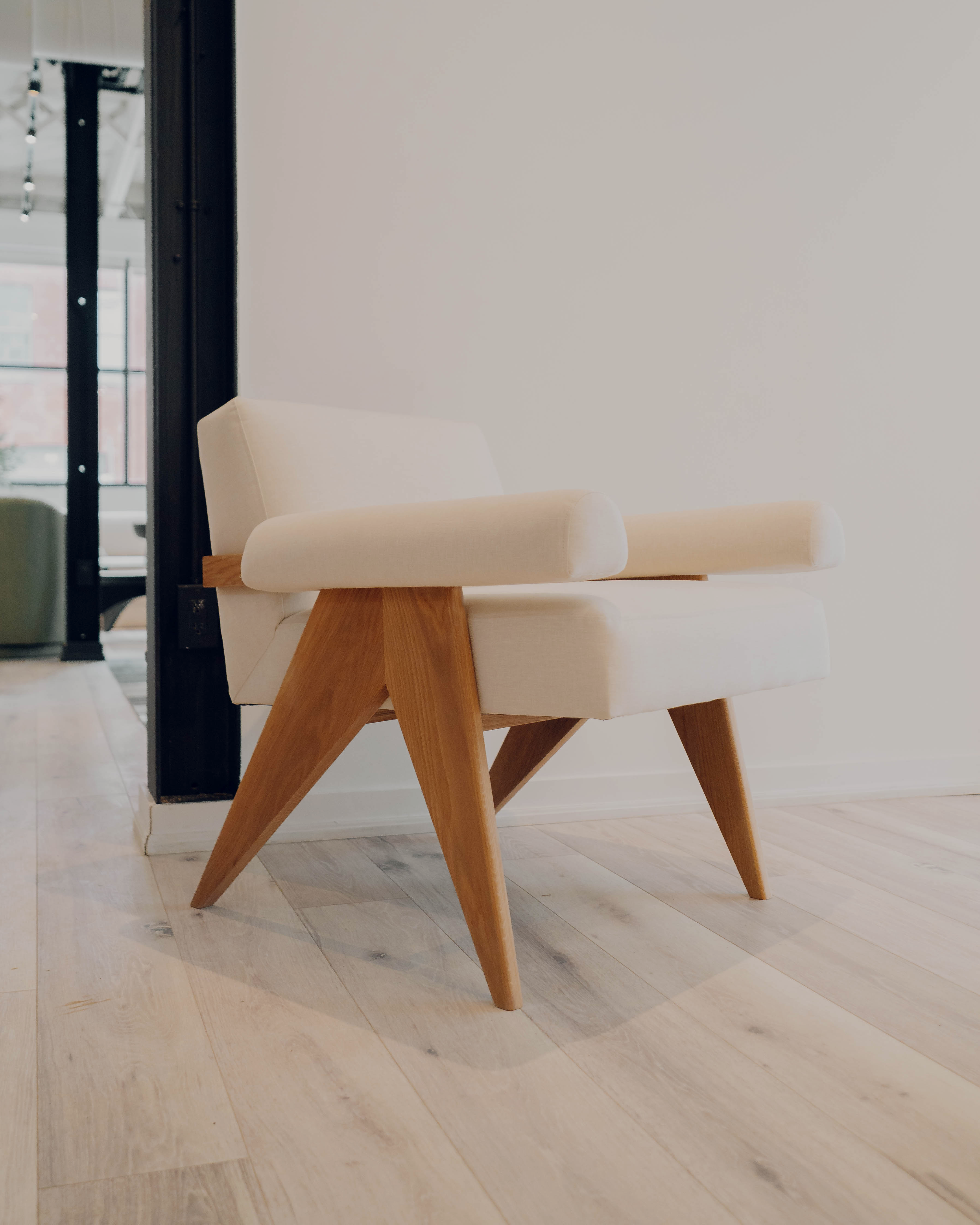 accent chairs