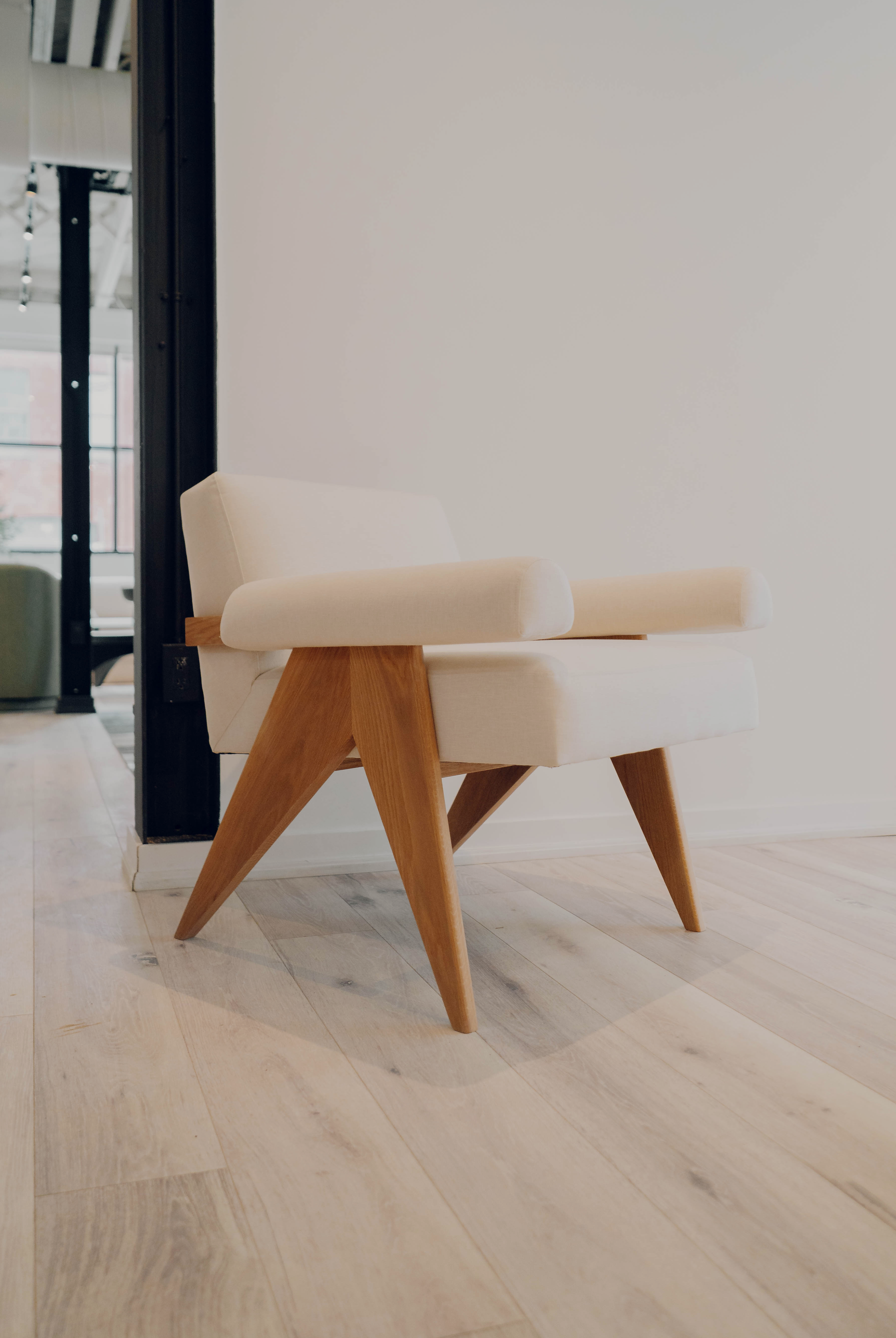 accent chairs