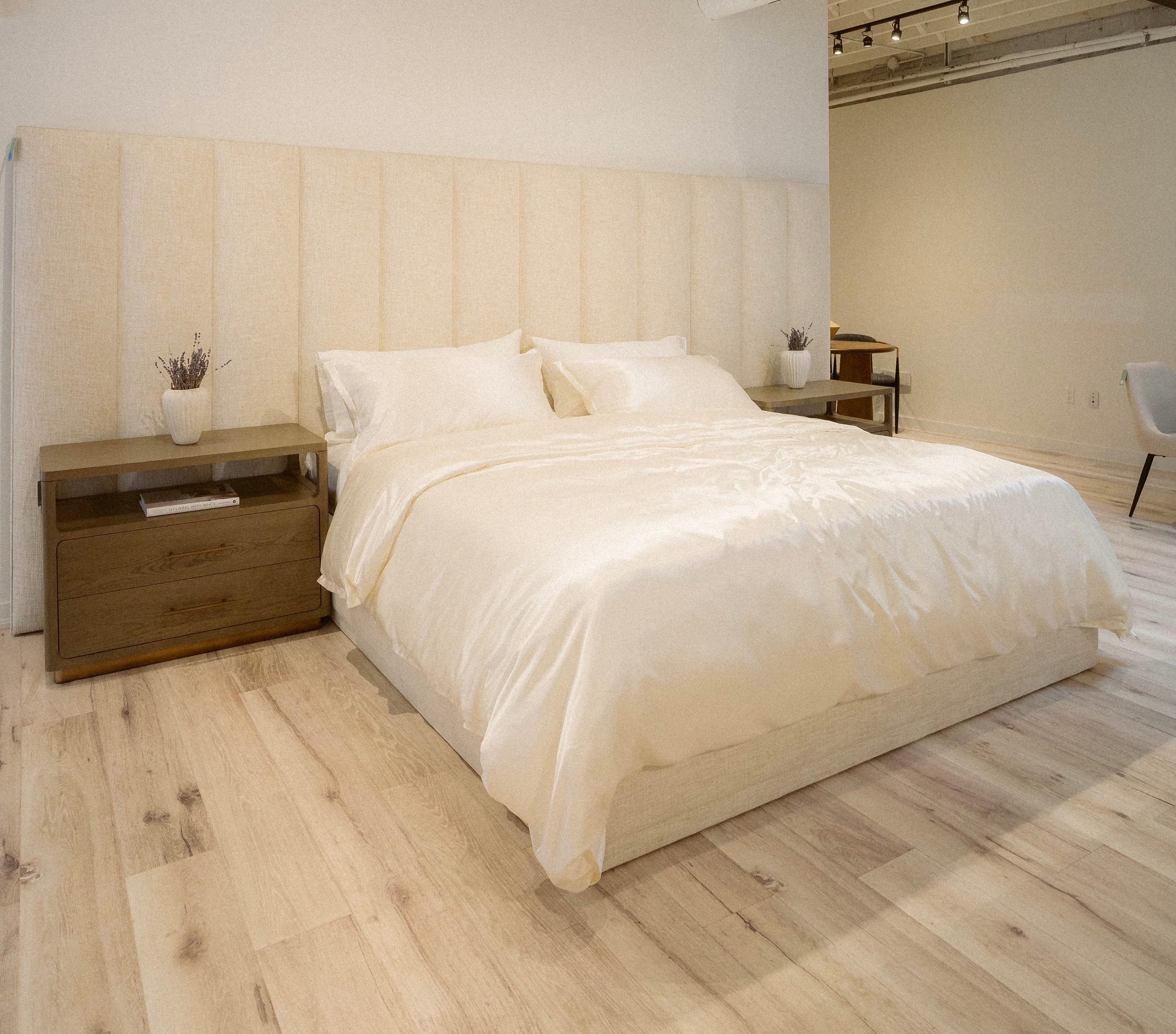 Celine XL Platform Bed (Custom) 🇨🇦 King 62"H #MWS Options 1