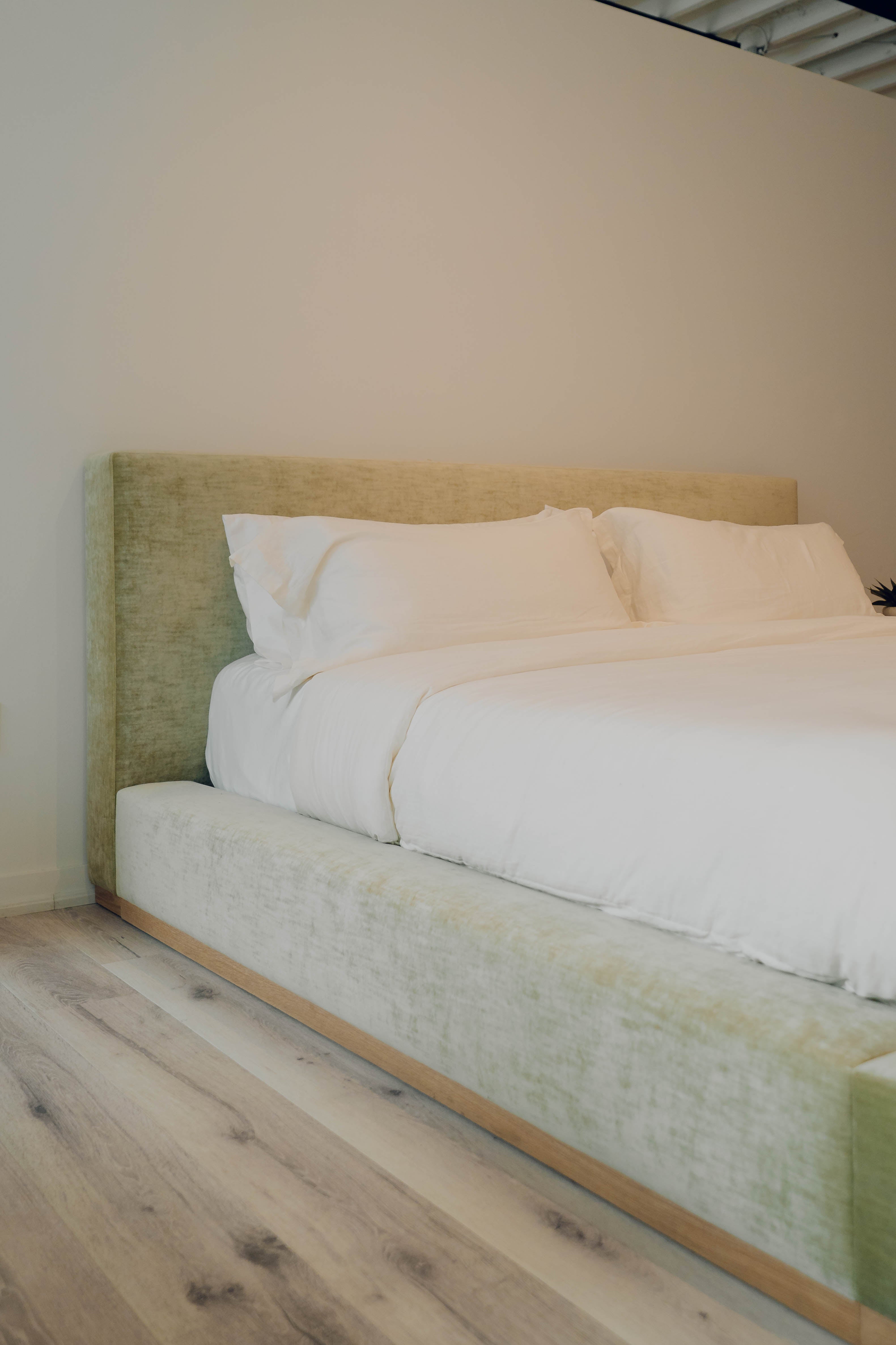 Fresno Platform Bed (Custom)