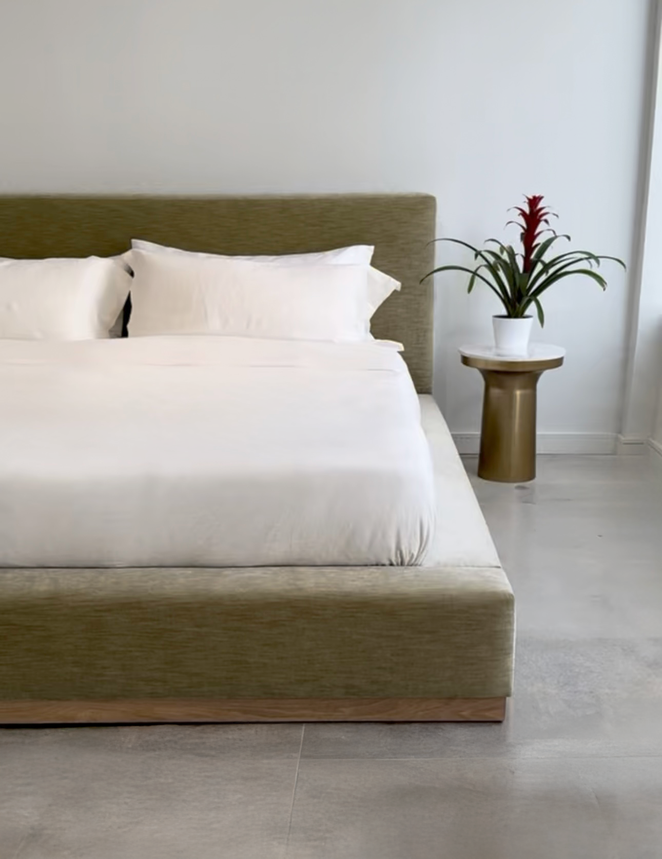 Fresno Platform Bed (Custom) 🇨🇦 King 32"H #MWS Options 7
