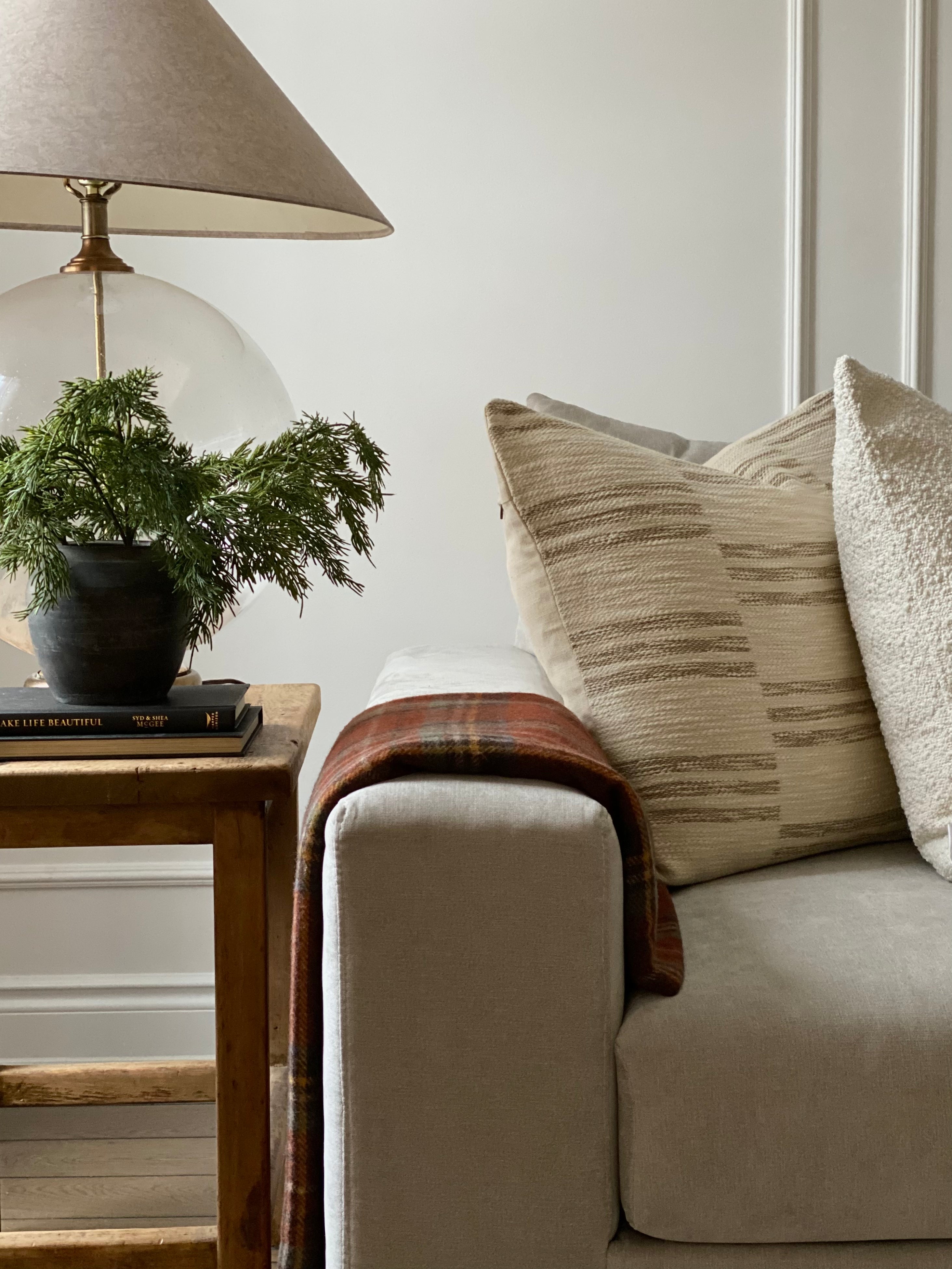 Stanton 36” Sofa (Test) 🇨🇦